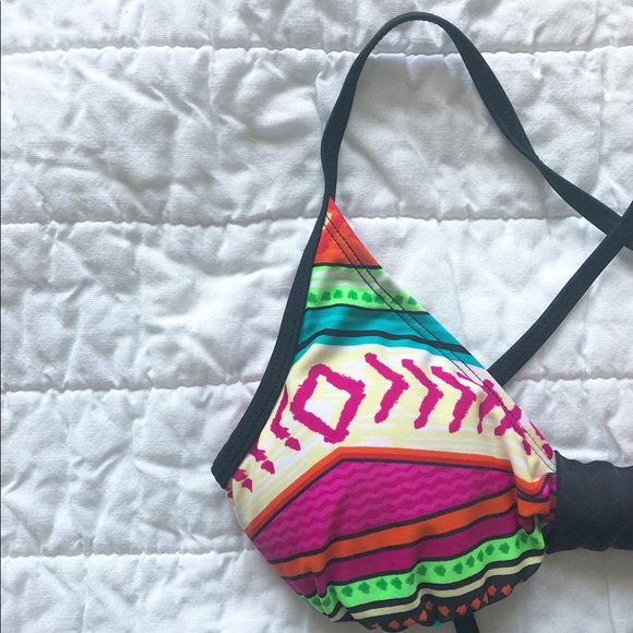 Cute bathing suit top - Picture 2 of 3